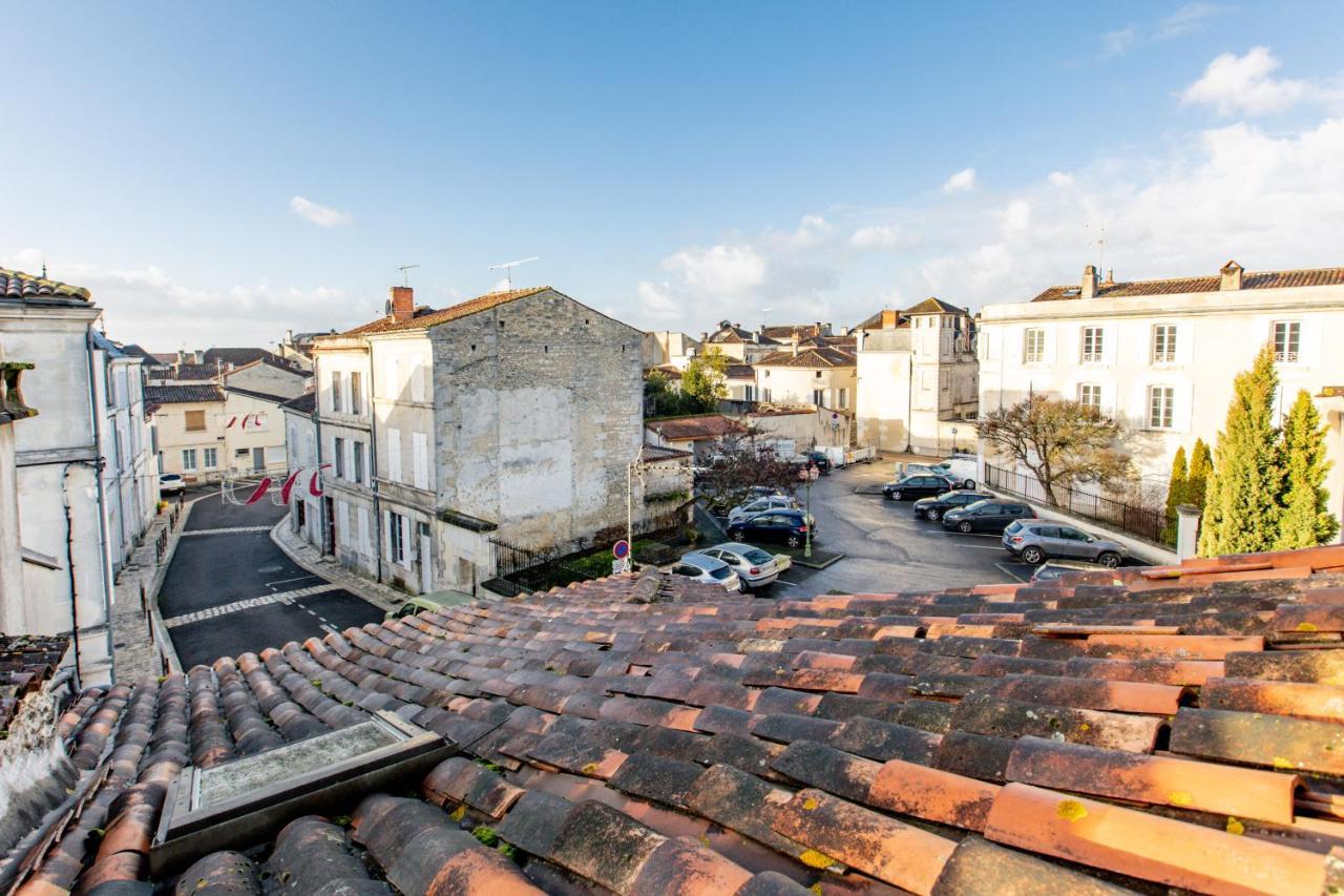 Le Ferry # Hyper-Centre # Terrasse Appartement Cognac Buitenkant foto